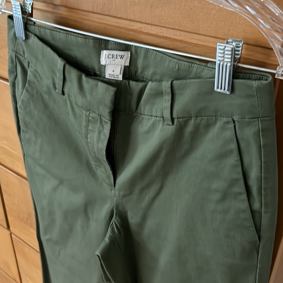 J Crew size 4 cropped army green cotton pants. Like new condition. - Picture 5 of 7